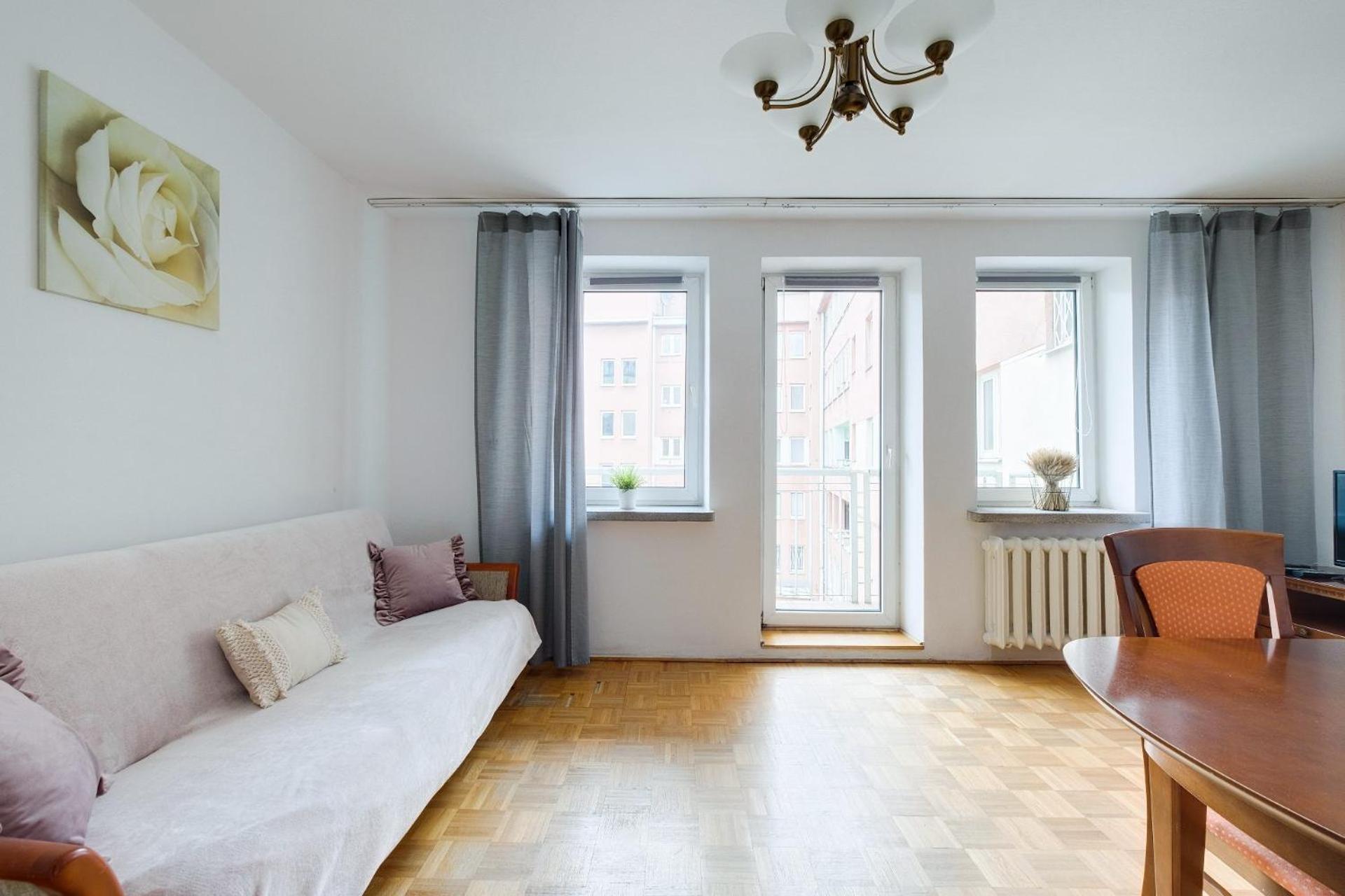 Spacious Apartment In Green Location Varşova Dış mekan fotoğraf